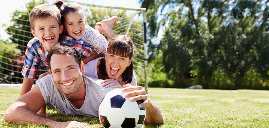 6 راه ساده و شاد برای نرمش و ورزش خانوادگی