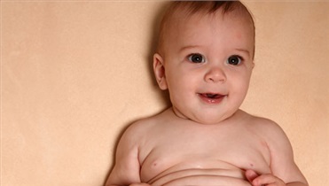 چگونه چاقی و اضافه وزن کودک را تشخیص دهیم