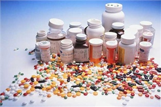 تمرکز داروها در مراکز درمانی نشانه کمبود دارو نیست 