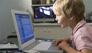 کودک و مخاطرات شبکه های اجتماعی