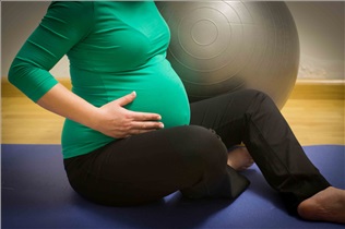 4 ورزش مناسب برای مادران باردار