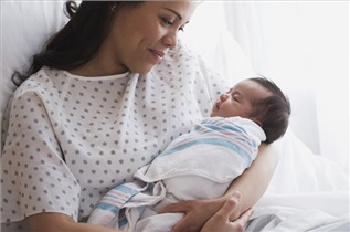 هم اتاقی بودن مادر و نوزاد در بیمارستان چه مزایایی دارد؟