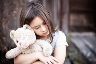 چرا کودکان افسرده می‌شوند؟