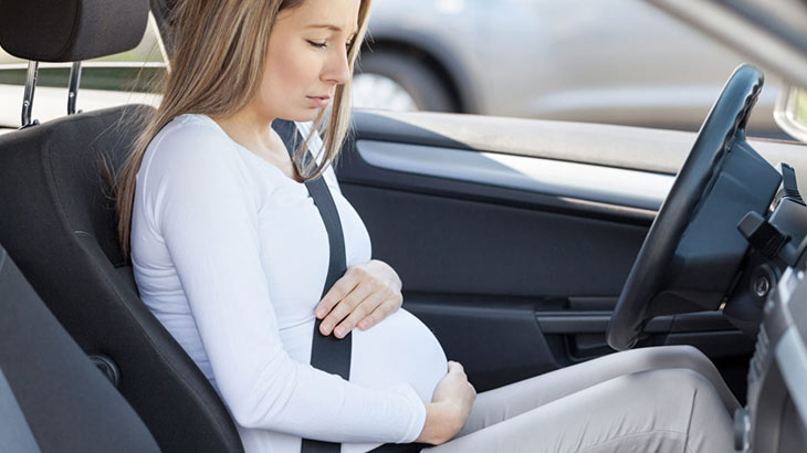 نکات حیاتی درباره رفت‌وآمد در دوران بارداری