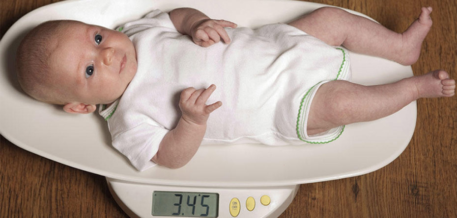 وزن نوزاد را گرم به گرم حساب کنید!
