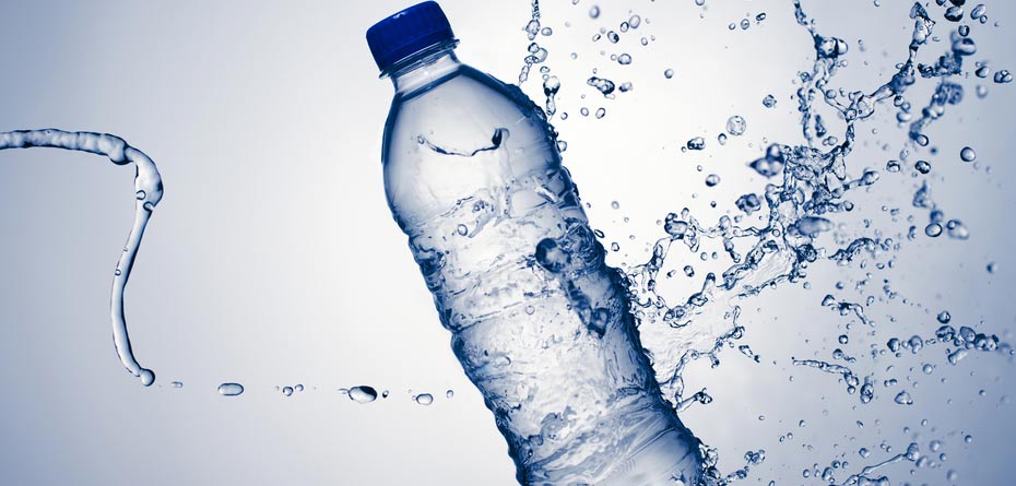 5 نشانه کمبود آب در بدن
