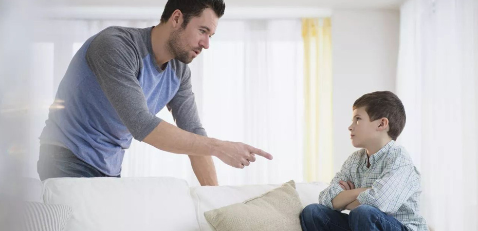 با کودکانی که رقیب والدین هستند چه باید کرد؟/ برخورد درست با ابراز احساسات نامعمول و شبه جنسی