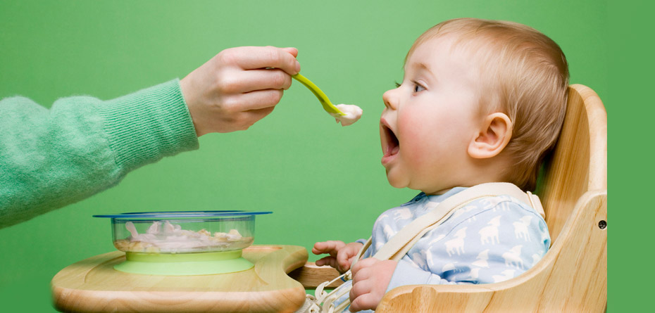 غذای کمکی برای نوزاد، همه آنچه باید بدانید