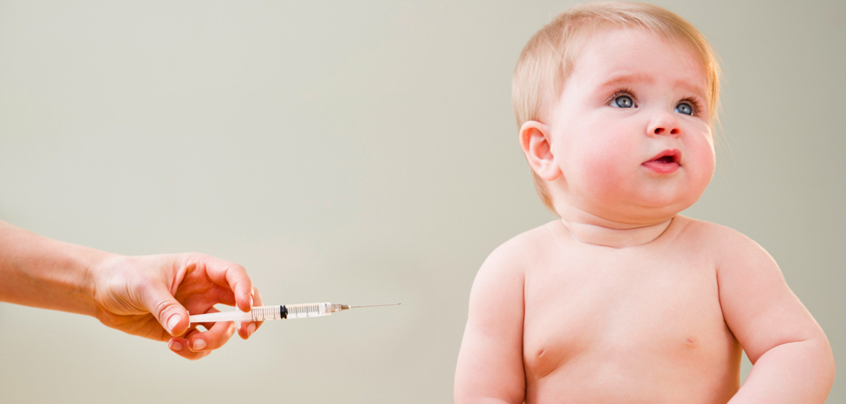 روش‌های کاهش درد واکسن نوزادان را یاد بگیرید