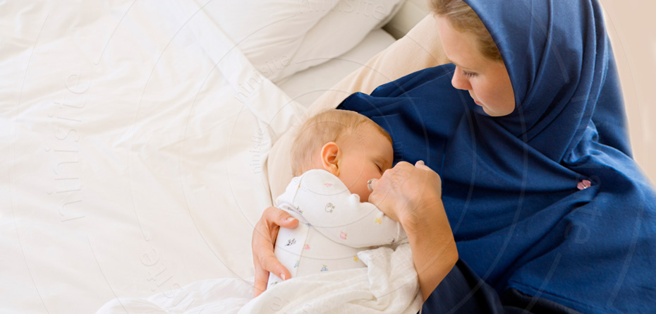  فواید شیر مادر برای نوزاد +اینفوگرافی