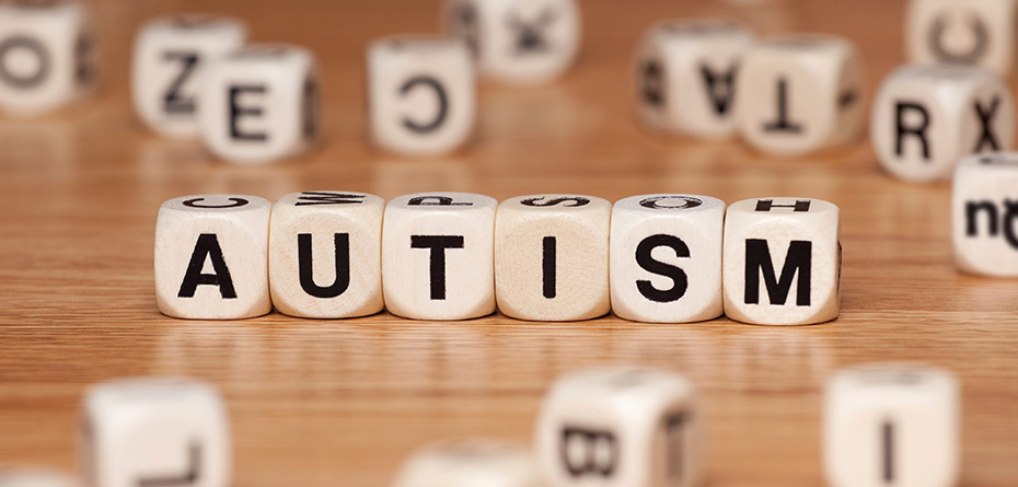 مبتلایان به اوتیسم می‌توانند در مدارس عادی تحصیل کنند؟
